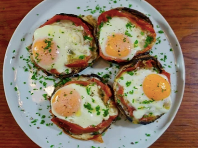 Portobello Mushroom Stuffed with Goat Cheese, Prosciutto & Fried Egg